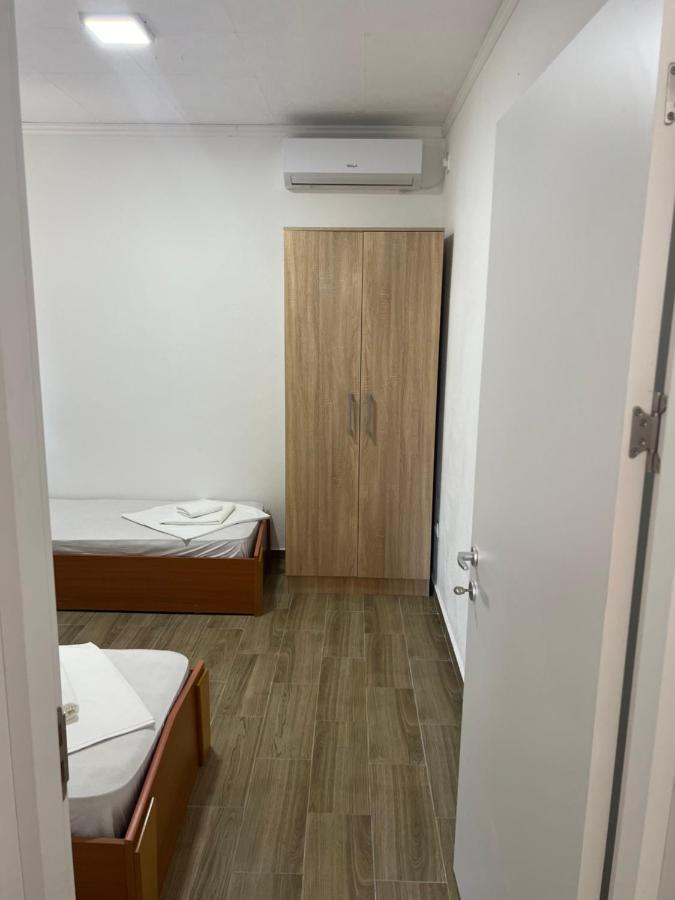 Hidden Villa Apartments Котор Экстерьер фото